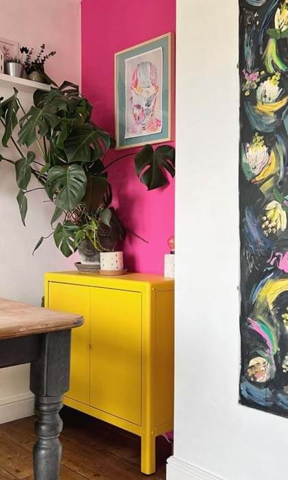 Clashing paint colours